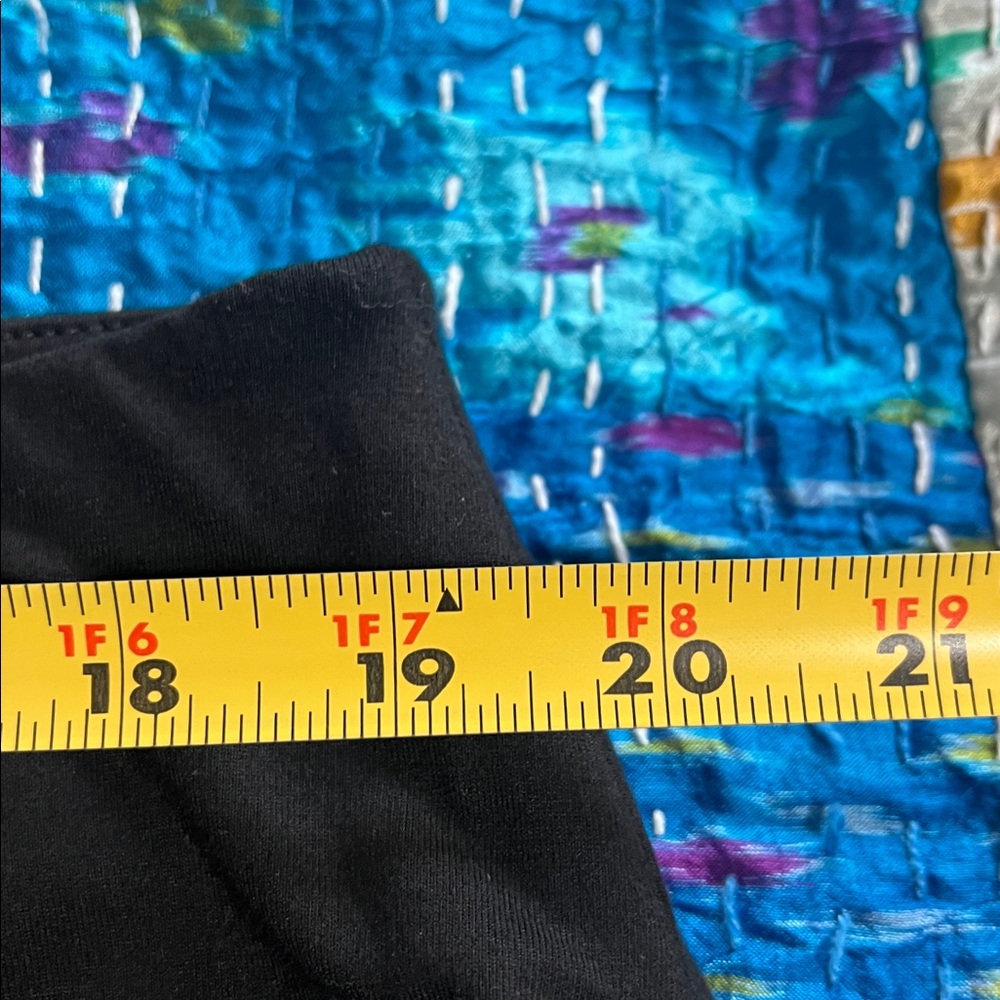 Eileen Fisher Black Midi Skirt. XL.  New.  Side pockets. - Picture 2 of 6